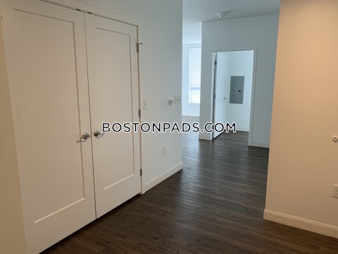 Washington St. Newton photo 18