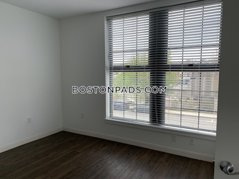 Washington St. Newton photo 15