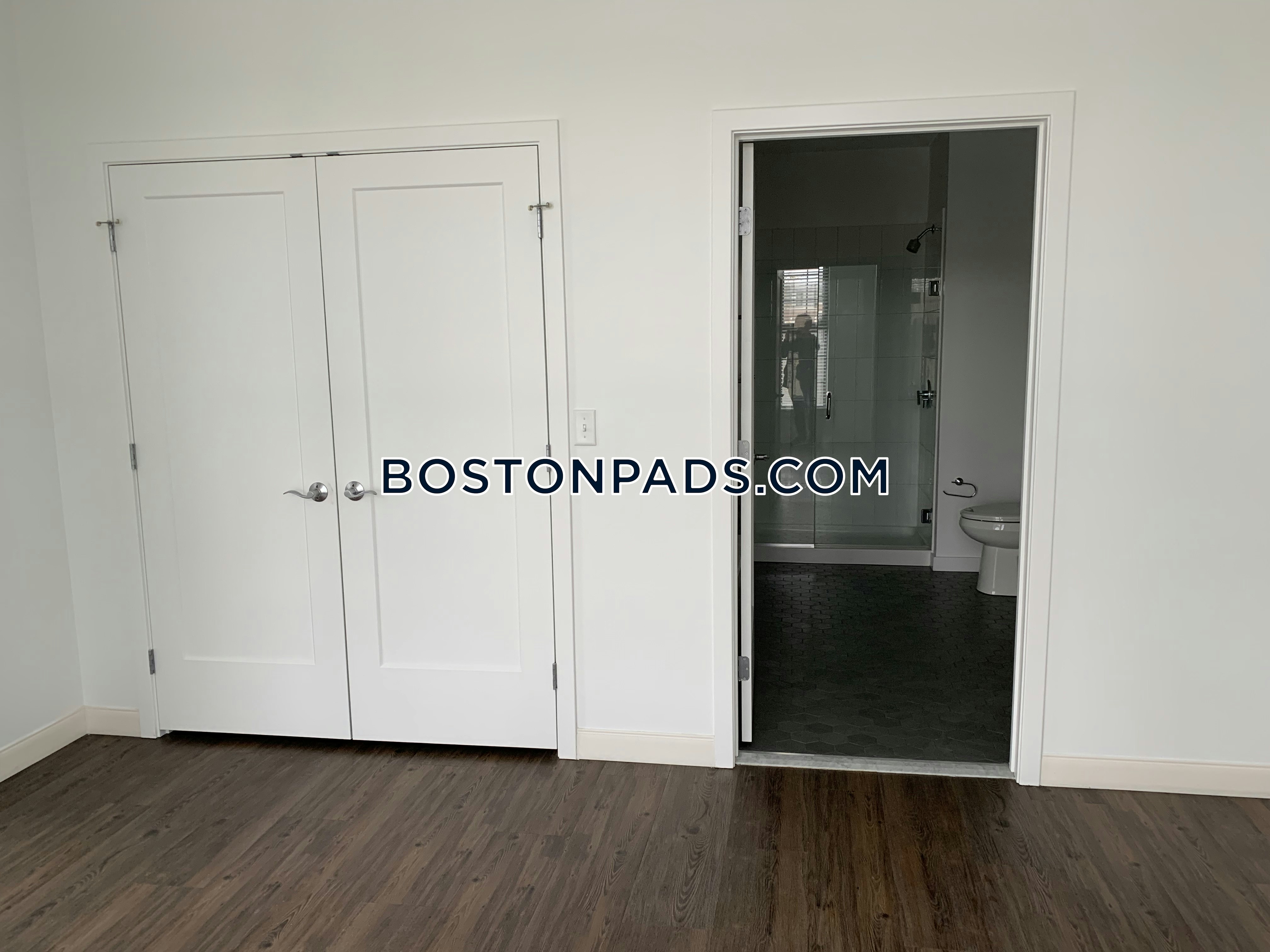 Newton - 2 Beds, 2 Baths