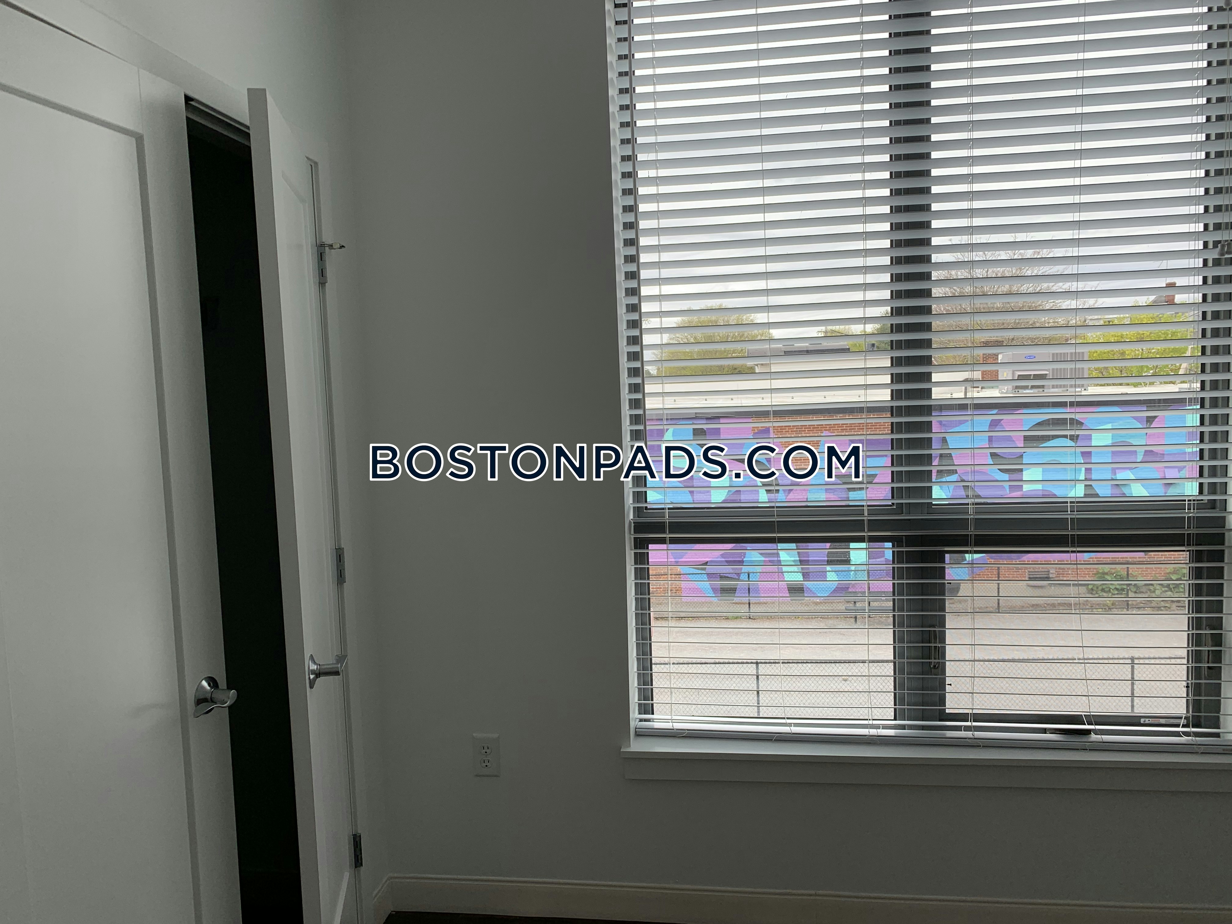 Newton - 2 Beds, 2 Baths