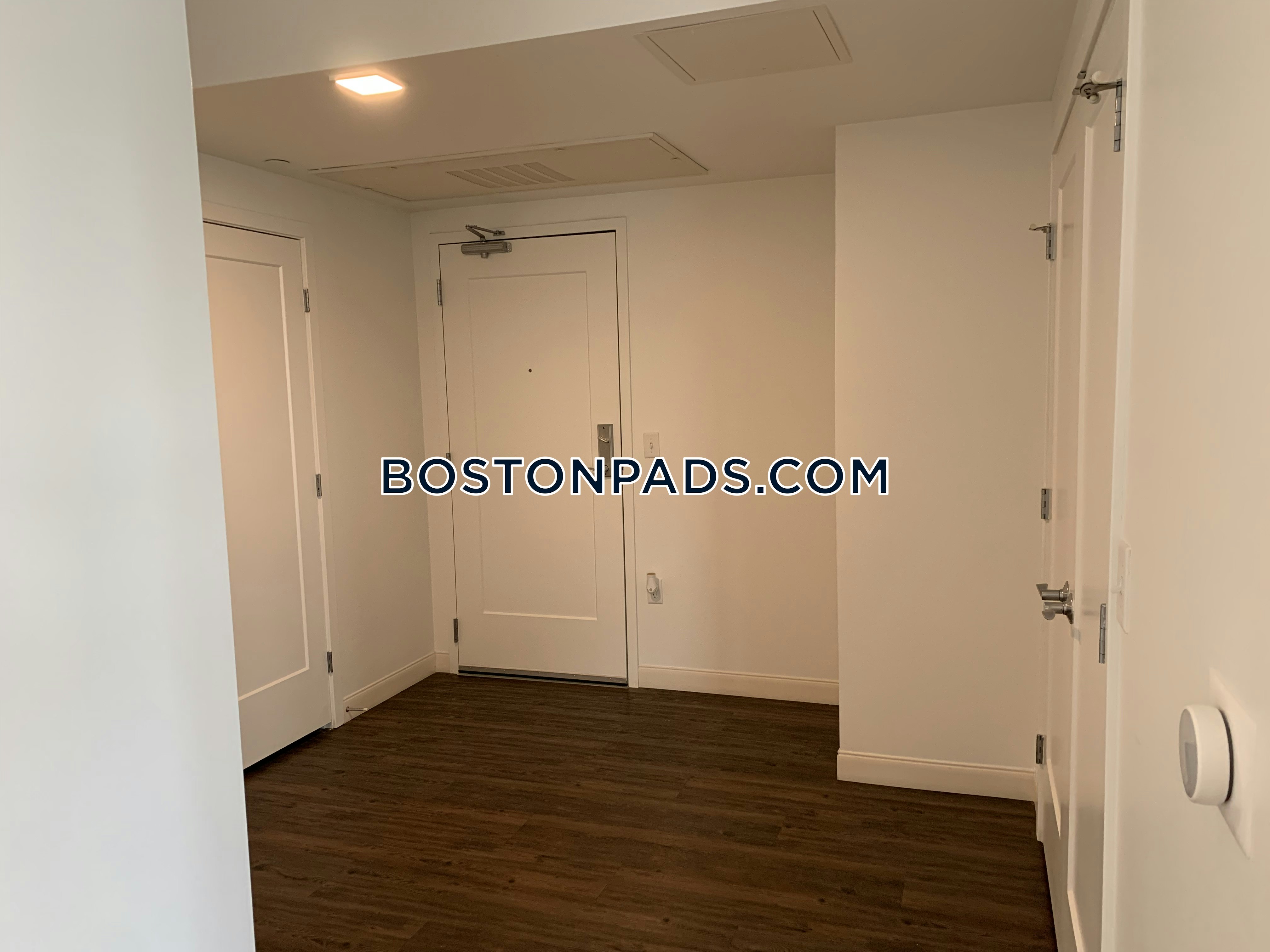 Newton - 2 Beds, 2 Baths