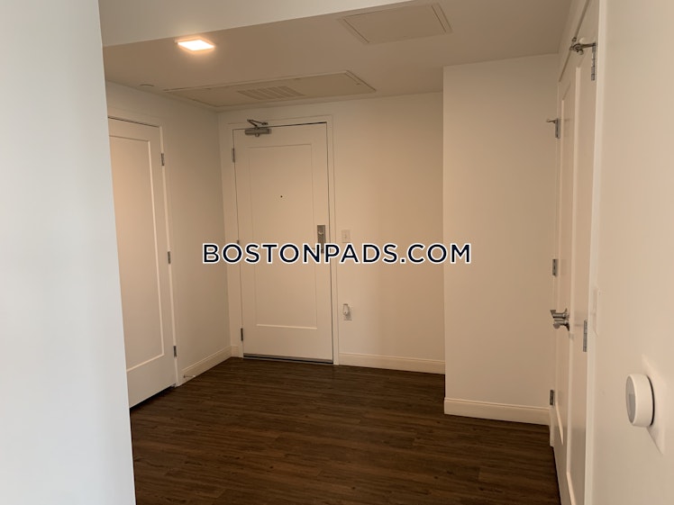 Washington St., Newton