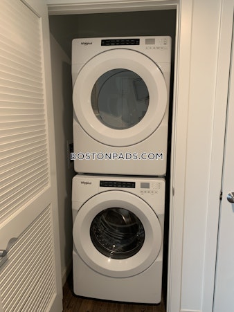 Washington St. Newton