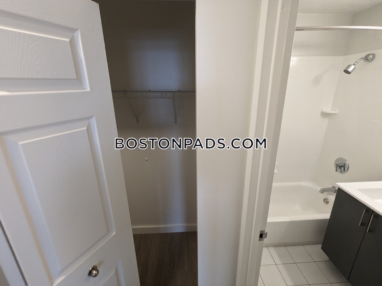 Sant Alphonsus St., Boston