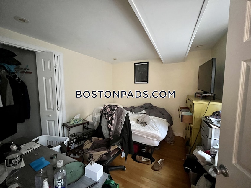 BOSTON - BEACON HILL - 2 Beds, 1 Bath - Image 14