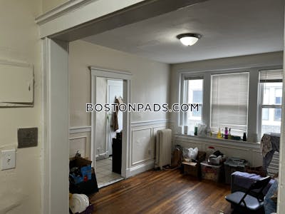 Allston/brighton Border 2.5 Bed 1 Bath BOSTON Boston - $2,995 No Fee