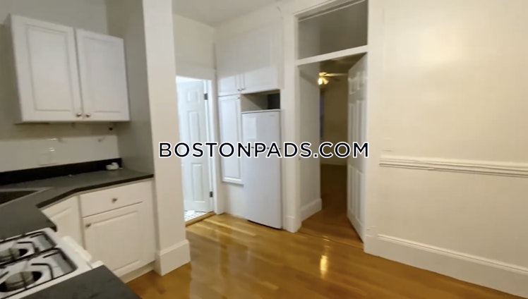 Hemenway St., Boston