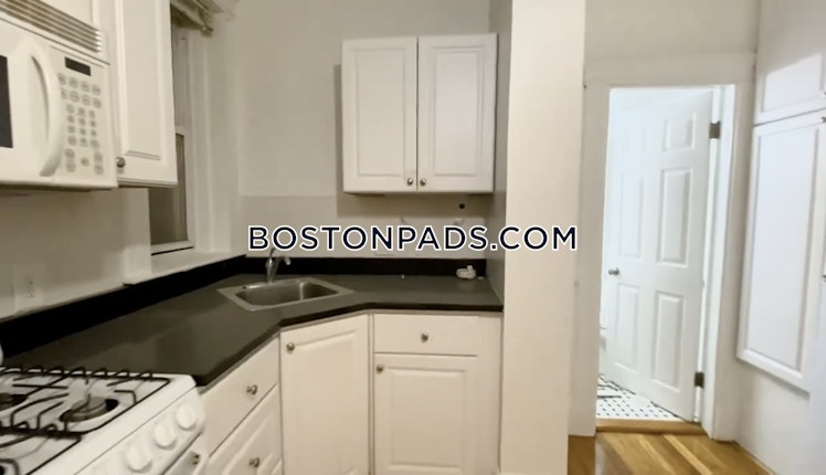 Hemenway St., Boston