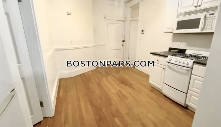 Hemenway St., Boston