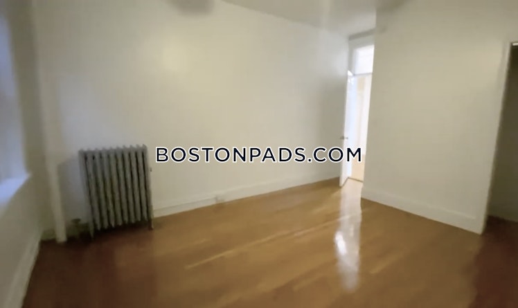 Hemenway St., Boston