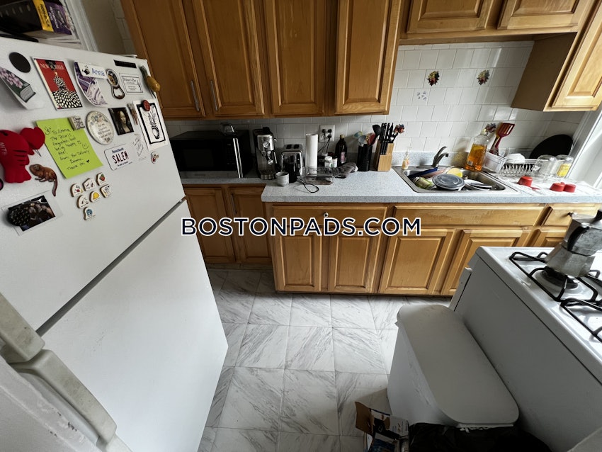 BOSTON - ALLSTON/BRIGHTON BORDER - 2 Beds, 1 Bath - Image 5