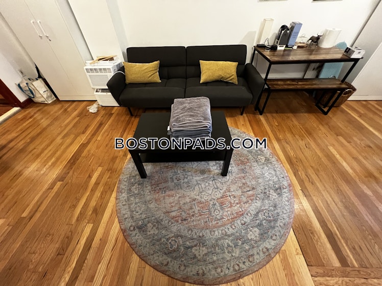 Harrison Ave., Boston