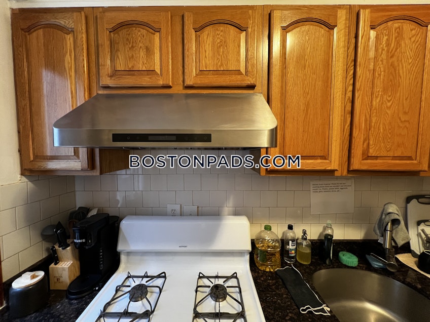 Boston - $3,200+ /month