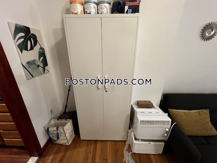 Boston - $3,200+ /month