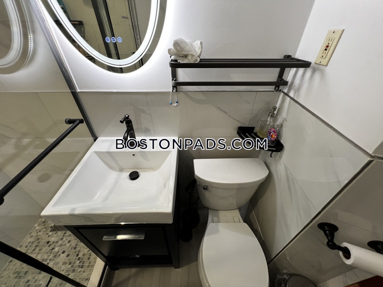 Harrison Ave., Boston