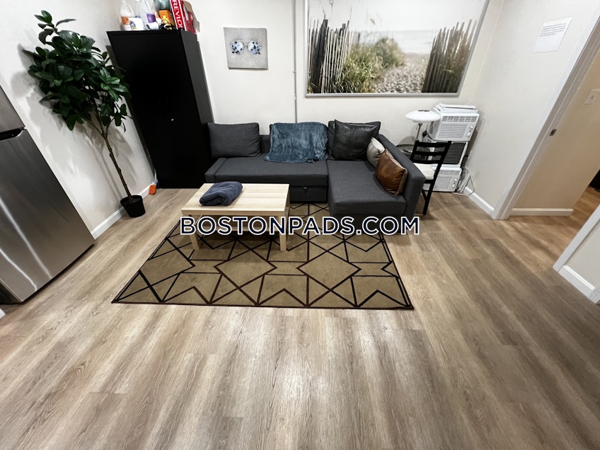 Boston - $3,200+ /month