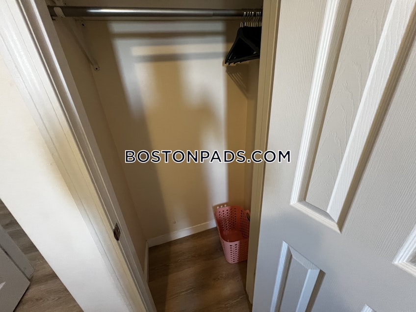 Boston - $4,000+ /month