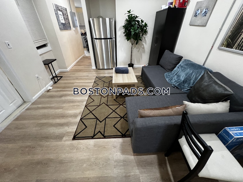 Boston - $3,200+ /month