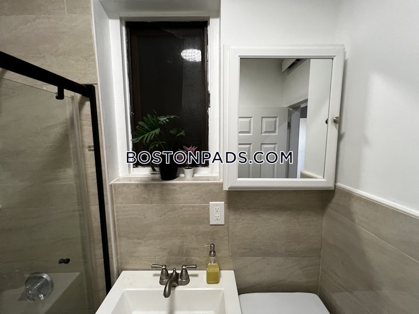 Boston - $4,000+ /month