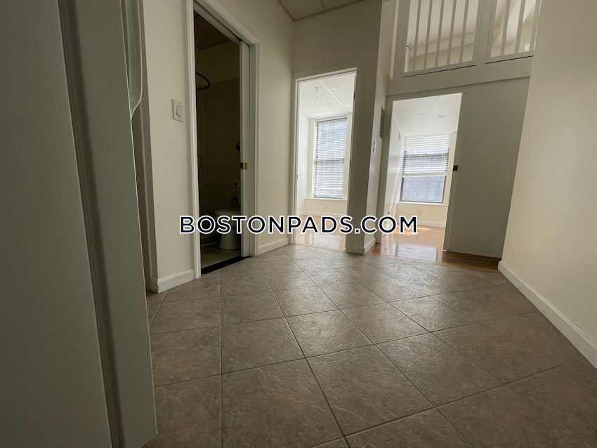 BOSTON - CHINATOWN - 2 Beds, 1 Bath - Image 10