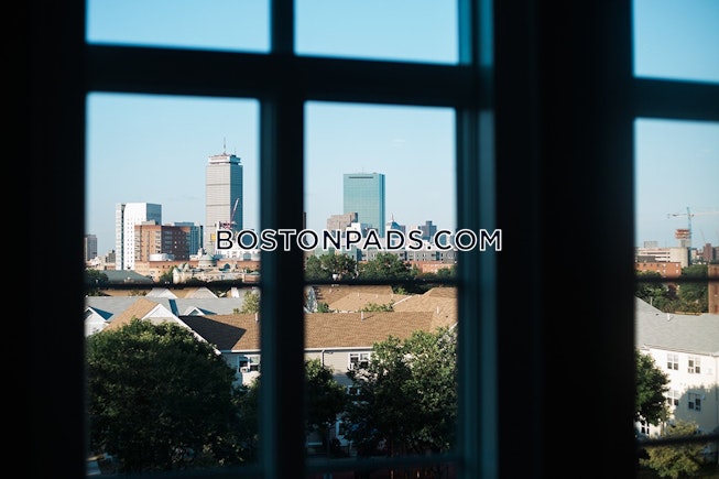 Roxbury Crossing - $2,975+ /mo