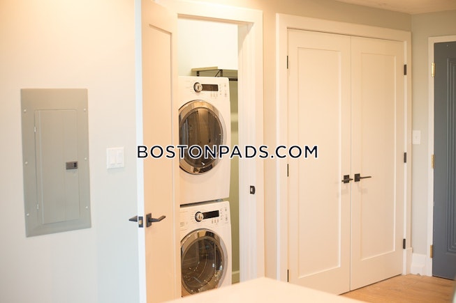 Roxbury Crossing - $2,975+ /mo