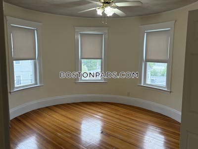 Brighton 3 Bed 1 Bath BOSTON Boston - $3,300 No Fee