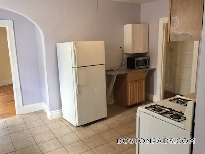 Brookline 4 Bed 2 Bath BROOKLINE- BOSTON UNIVERSITY $5,400  Boston University - $6,600