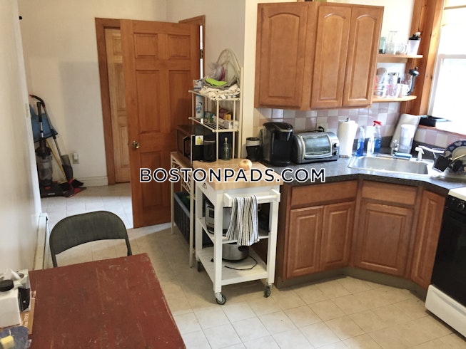 Brookline - $5,800+ /mo