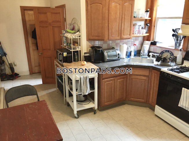 Brookline - $5,800+ /mo