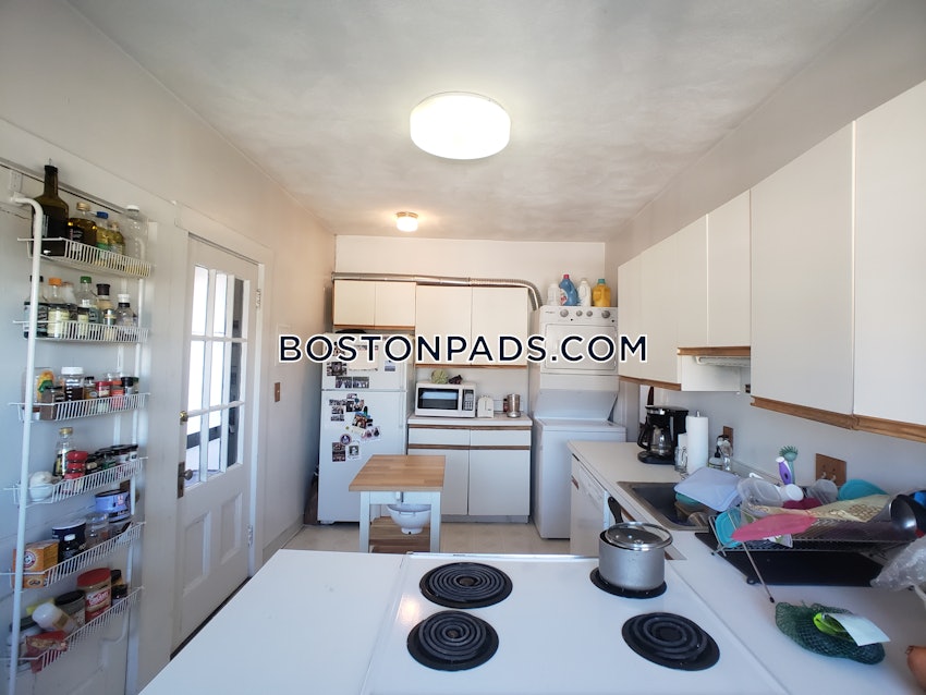 BOSTON - ALLSTON - 3 Beds, 1 Bath - Image 30