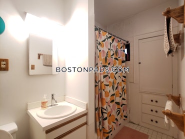 Boston - 3 Beds, 1 Baths