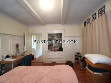 Boston - 3 Beds, 1 Baths