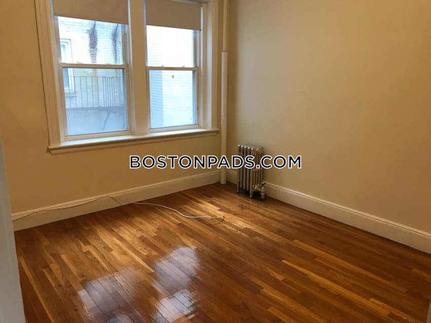 BOSTON - BRIGHTON - CLEVELAND CIRCLE - 1 Bed, 1 Bath - Image 5