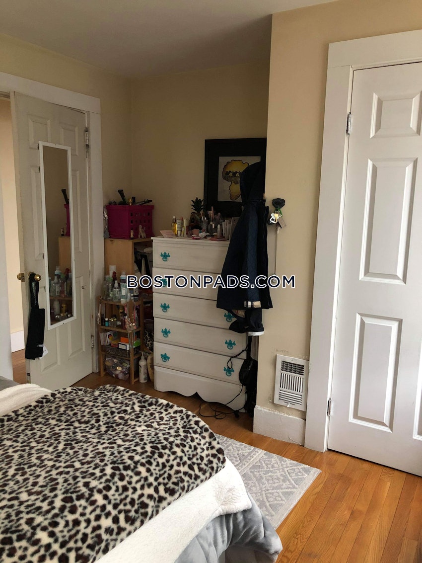 BOSTON - SOUTH BOSTON - EAST SIDE - 3 Beds, 1 Bath - Image 11