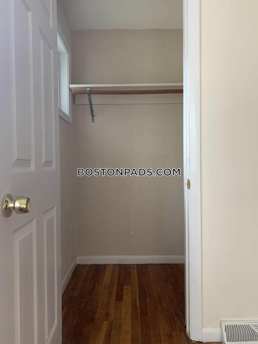 BELMONT - 2 Beds, 1 Bath - Image 10