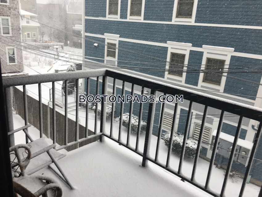 CAMBRIDGE - CENTRAL SQUARE/CAMBRIDGEPORT - 3 Beds, 2 Baths - Image 7