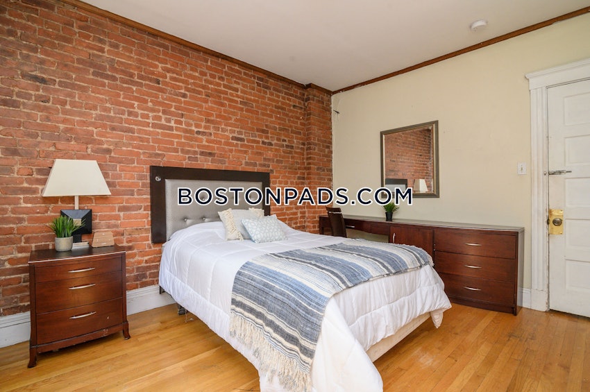 BOSTON - BRIGHTON - CLEVELAND CIRCLE - 5 Beds, 2 Baths - Image 7