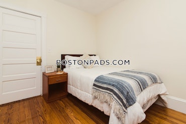 Boston - 5 Beds, 2 Baths