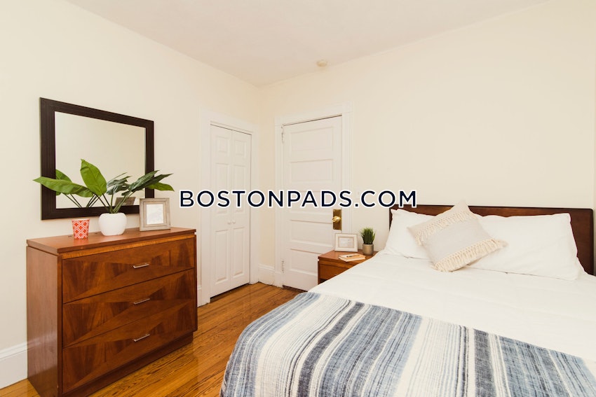 BOSTON - ALLSTON/BRIGHTON BORDER - 5 Beds, 2 Baths - Image 16