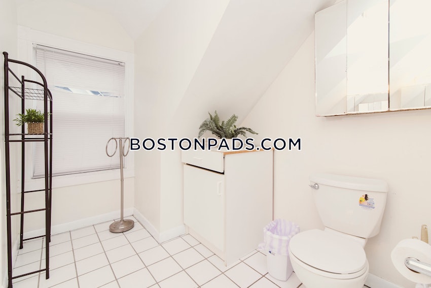 BOSTON - ALLSTON/BRIGHTON BORDER - 5 Beds, 2 Baths - Image 36