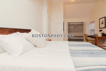 Boston - 5 Beds, 2 Baths