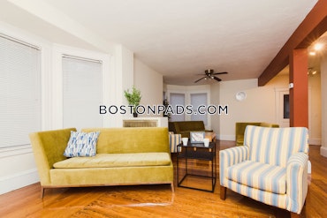 Boston - 5 Beds, 2 Baths