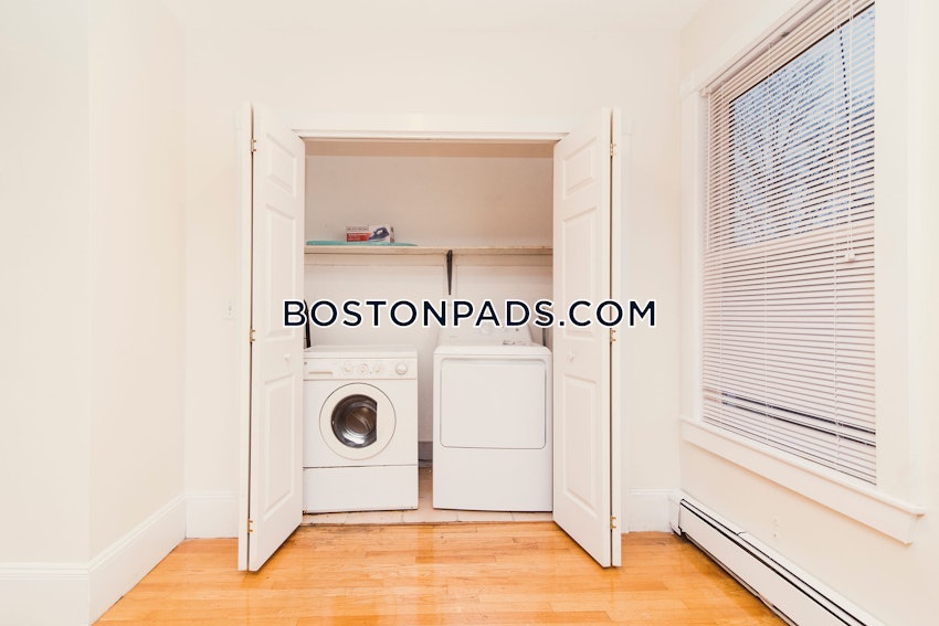 BOSTON - ALLSTON/BRIGHTON BORDER - 5 Beds, 2 Baths - Image 26