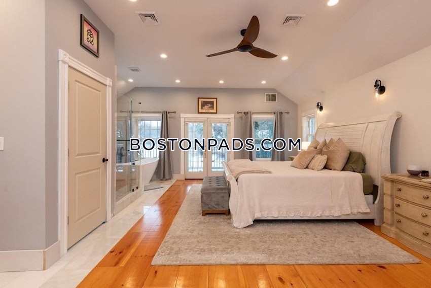 LYNNFIELD - 3 Beds, 3 Baths - Image 9