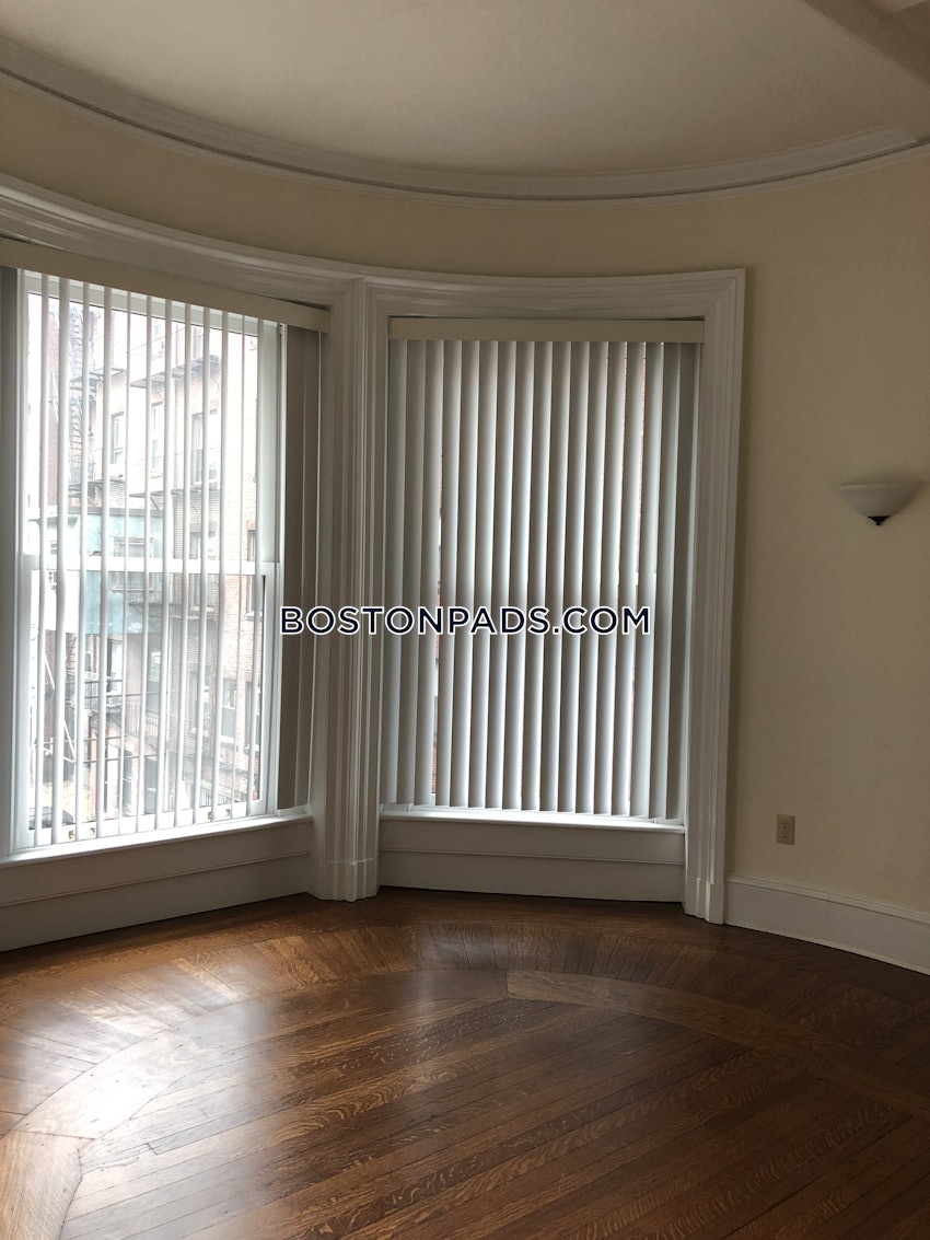 BOSTON - BACK BAY - 1 Bed, 1 Bath - Image 7