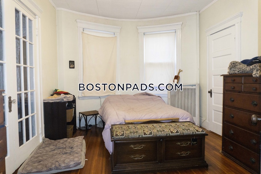 BOSTON - BRIGHTON - CLEVELAND CIRCLE - 3 Beds, 1 Bath - Image 7