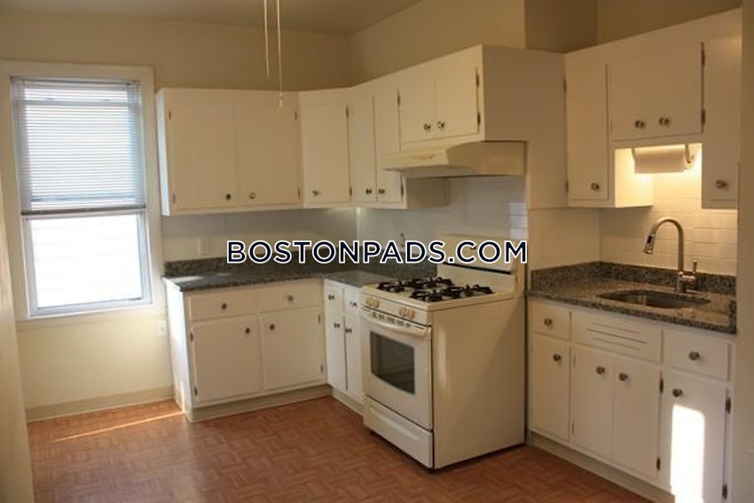 SOMERVILLE - EAST SOMERVILLE - 4 Beds, 2 Baths - Image 1