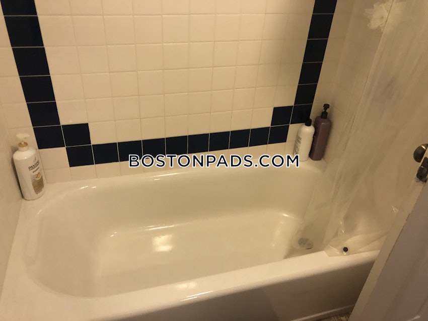 BOSTON - BRIGHTON - OAK SQUARE - 2 Beds, 1 Bath - Image 14