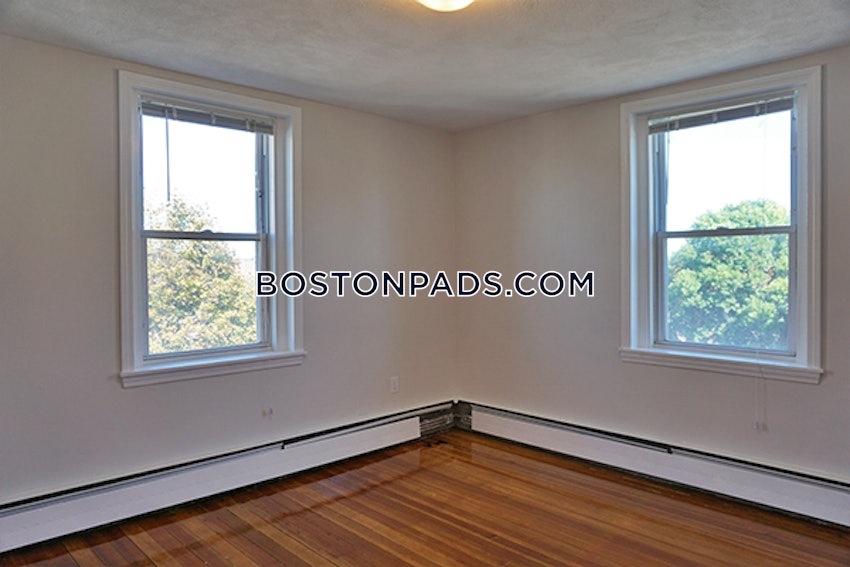 SALEM - 2 Beds, 1 Bath - Image 4